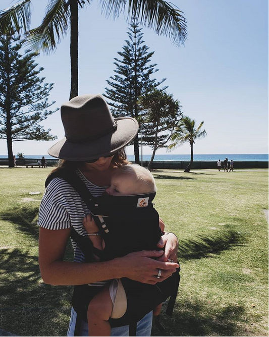 Travelling with your Ergobaby Carrier by Teegan Tagg