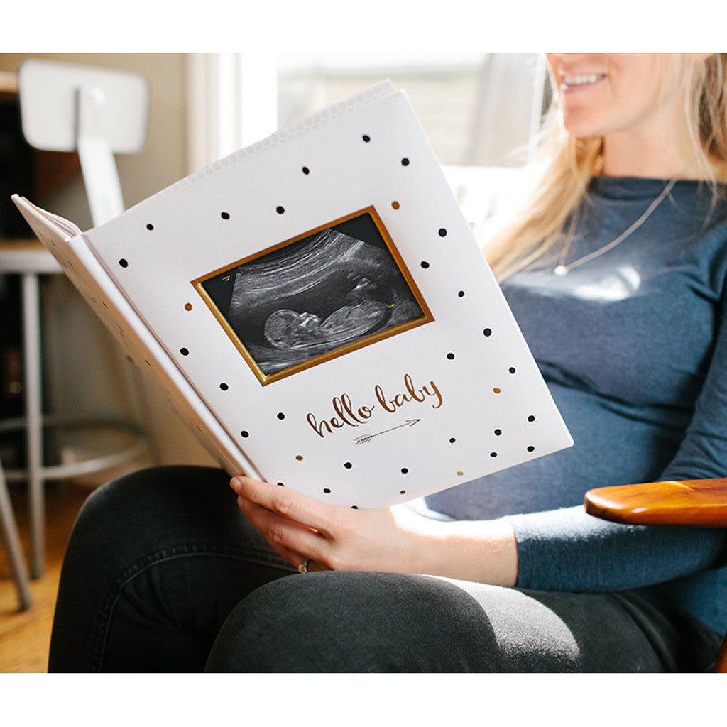 Pearhead hello baby shop book